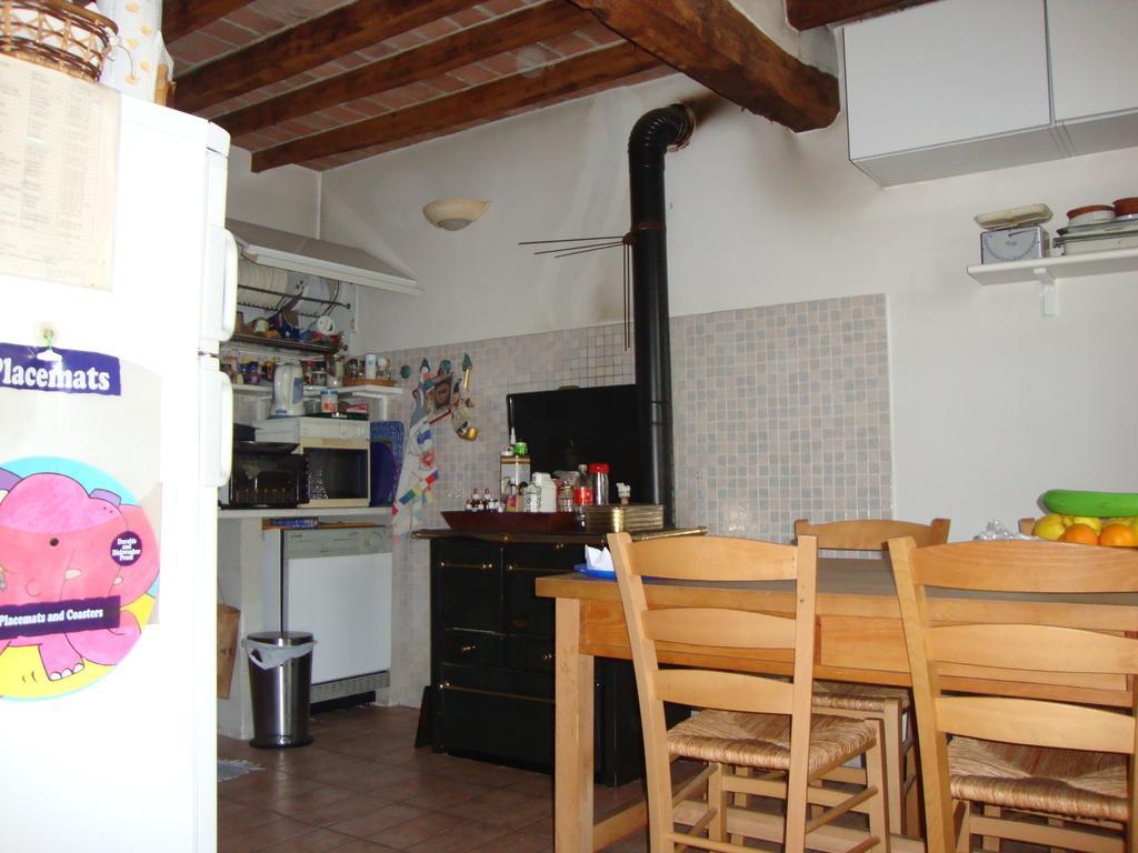 Casa Dell' Abbondanza B&B Agriturismo Vigoleno Exterior photo