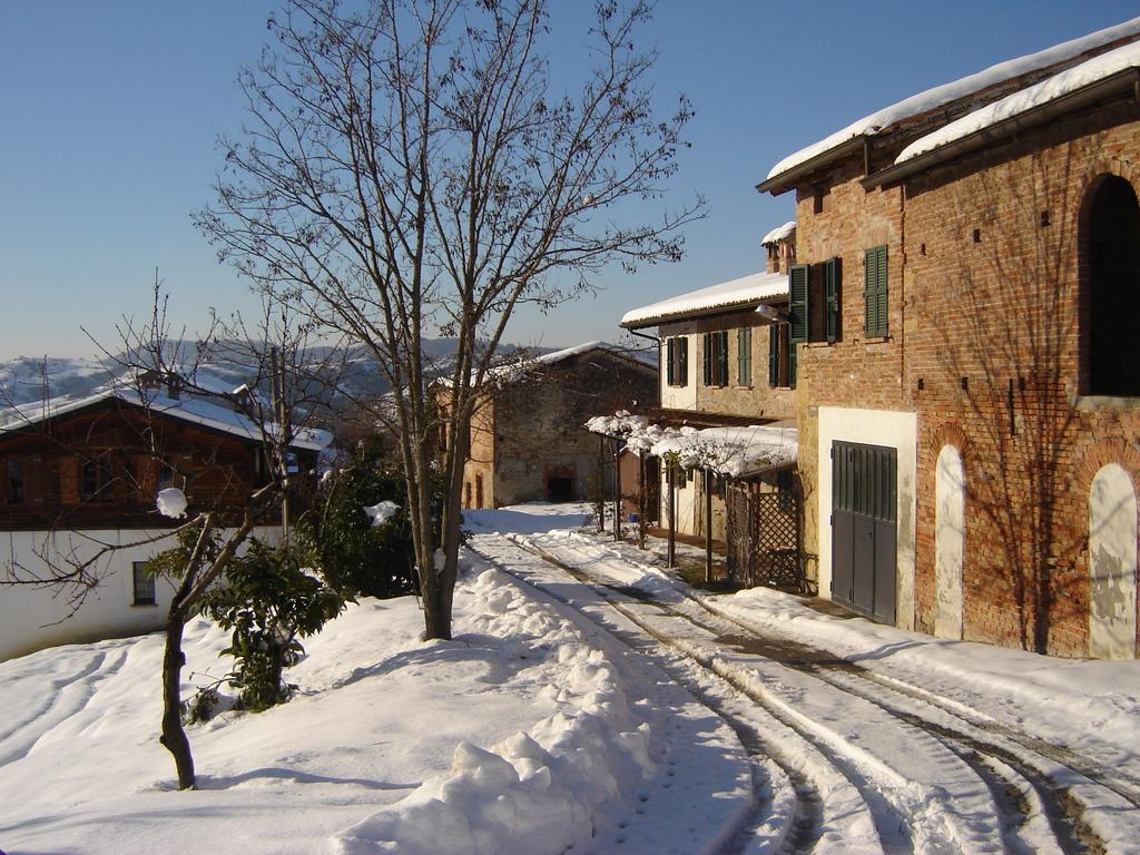 Casa Dell' Abbondanza B&B Agriturismo Vigoleno Exterior photo